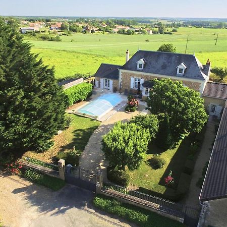 Bed and Breakfast La Costonnerie Leigne-sur-Usseau Екстер'єр фото