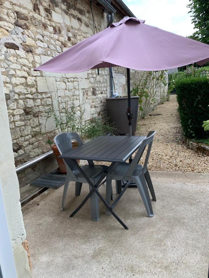 Bed and Breakfast La Costonnerie Leigne-sur-Usseau Екстер'єр фото