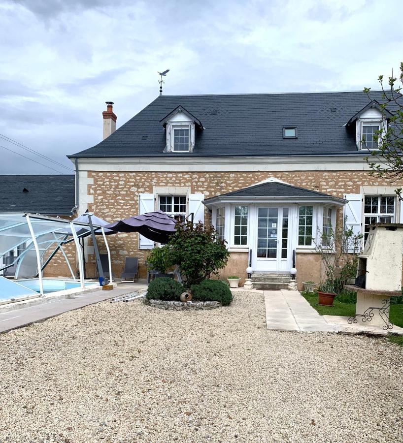 Bed and Breakfast La Costonnerie Leigne-sur-Usseau Екстер'єр фото